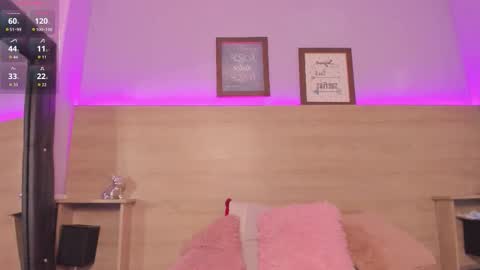 Diana online show from 12-17-25, 12:22