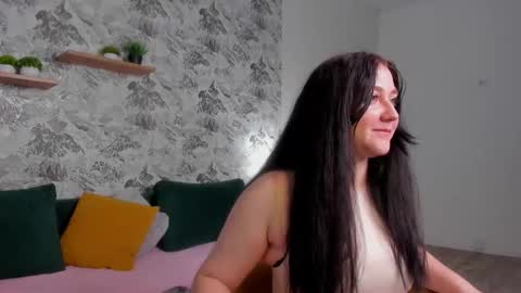 Diana online show from 10-19-25, 01:39