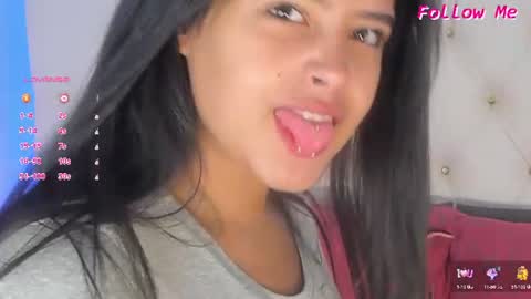 Snapshot of diana_clarck chatting on 07-25-26, 09:56 Diana Tamayo online show from 07-25-26, 09:56