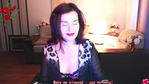 Snapshot of diana_delua chatting on 11-24-25, 11:10 Diana DeLua online show from 11-24-25, 11:10