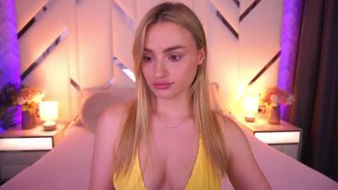Snapshot of diana_nova chatting on 06-19-26, 01:48 diana_nova online show from 06-19-26, 01:48