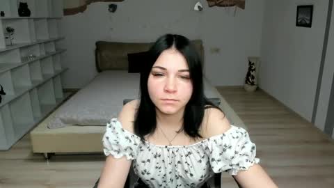 Snapshot of dianaolsens chatting on 11-24-25, 07:19 Diana online show from 11-24-25, 07:19