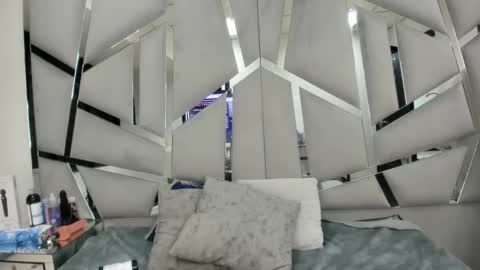 Snapshot of dianarous chatting on 12-11-24, 07:20 dianarous online show from 12-11-24, 07:20