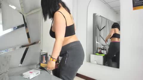 Snapshot of dianarous chatting on 10-07-25, 04:20 dianarous online show from 10-07-25, 04:20