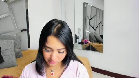 Snapshot of dianarous chatting on 10-16-25, 02:45 dianarous online show from 10-16-25, 02:45