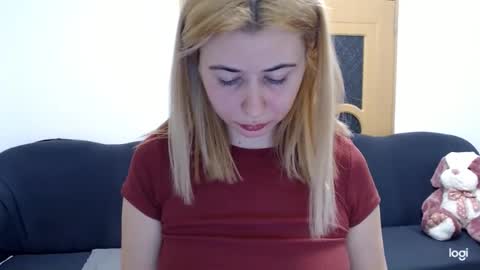dianasmiey7 online show from 02-12-25, 05:58