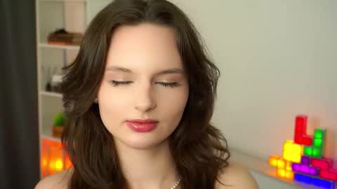 Diana online show from 10-25-25, 10:12
