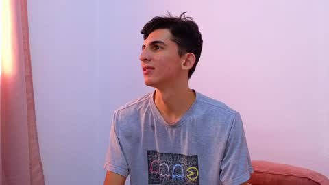 Ana  Leo online show from 01-24-25, 12:20