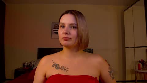 Diane Mills online show from 02-06-25, 02:33