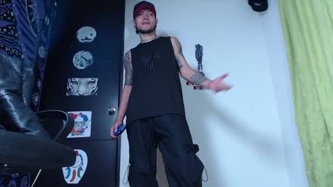 DICAPRIO online show from 12-03-24, 07:55