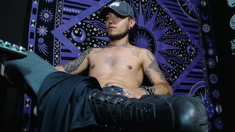 DICAPRIO online show from 02-04-25, 07:33