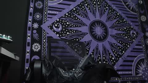 DICAPRIO online show from 02-05-25, 03:34