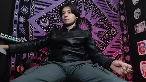 DICAPRIO online show from 02-11-25, 08:52