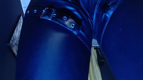 DICAPRIO online show from 04-09-26, 06:02