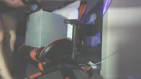 Dick And Muscle online show from 10-01-25, 10:16