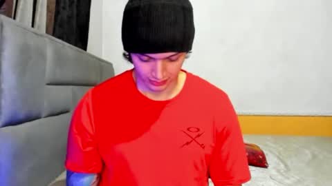 Snapshot of dick_demon_1 chatting on 02-25-25, 12:58 jhon online show from 02-25-25, 12:58