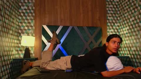 Snapshot of dickie_dicking chatting on 11-15-25, 09:32 dickie_dicking online show from 11-15-25, 09:32