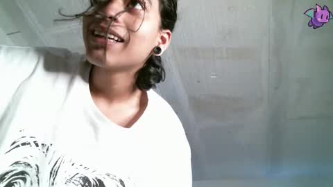 Snapshot of dickie_dicking chatting on 12-19-25, 06:26 dickie_dicking online show from 12-19-25, 06:26