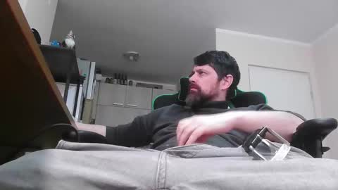 Snapshot of dickstaza chatting on 02-18-26, 02:24 dickstaza online show from 02-18-26, 02:24