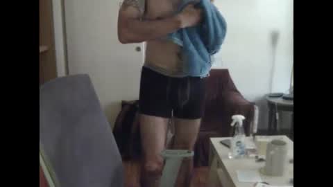 Snapshot of dickus_biggus chatting on 07-10-26, 10:40 dickus_biggus online show from 07-10-26, 10:40