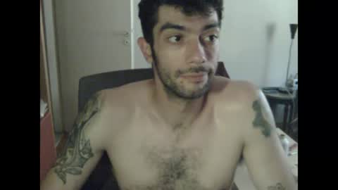 Snapshot of dickus_biggus chatting on 07-11-26, 11:02 dickus_biggus online show from 07-11-26, 11:02