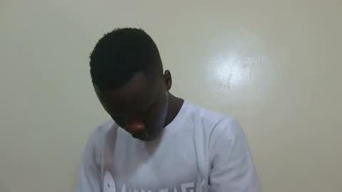Snapshot of dicster276696 chatting on 04-23-26, 02:46 Alex online show from 04-23-26, 02:46