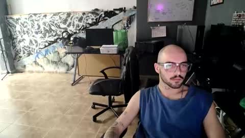 Snapshot of didismurf02 chatting on 05-30-26, 11:13 didismurf02 online show from 05-30-26, 11:13