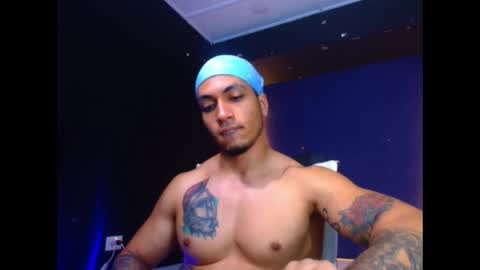 Snapshot of diego__cruz chatting on 02-22-25, 02:52 Diego online show from 02-22-25, 02:52