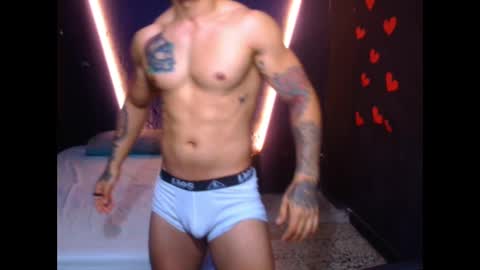 Snapshot of diego__cruz chatting on 02-28-25, 11:36 Diego online show from 02-28-25, 11:36