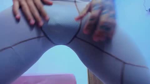 Snapshot of diego__cruz chatting on 09-16-25, 11:33 Diego online show from 09-16-25, 11:33