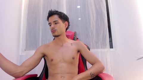 Diego lat online show from 03-21-26, 02:16