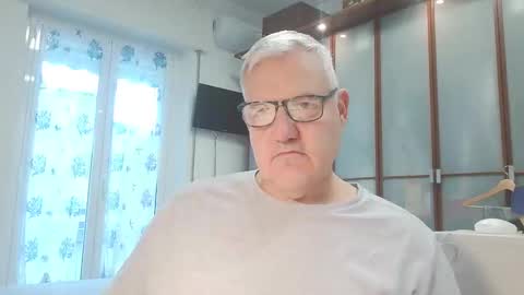 Diego ITA 71 online show from 10-24-25, 06:32