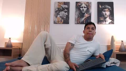 Snapshot of diego_salvatore chatting on 06-15-26, 02:41 diego_salvatore online show from 06-15-26, 02:41