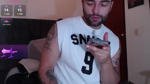 Snapshot of diegoarctic chatting on 02-16-25, 04:42 alexander online show from 02-16-25, 04:42