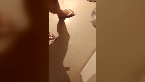 Snapshot of diegomoreno19 chatting on 07-17-26, 10:14 Diego online show from 07-17-26, 10:14