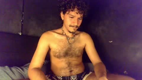 diemond_latinx98 online show from 03-30-26, 04:57