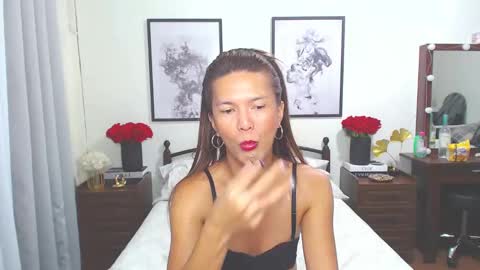 Dennesse online show from 01-14-25, 06:24