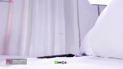 Snapshot of difanny_bonny chatting on 11-13-25, 03:00 Difanny Bonny Joe online show from 11-13-25, 03:00