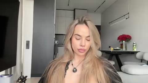 Tanya online show from 06-12-26, 09:30