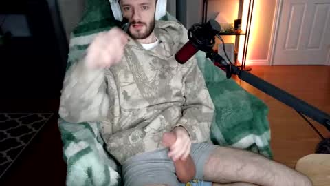 Snapshot of digbicknik chatting on 10-06-25, 01:14 digbicknik online show from 10-06-25, 01:14