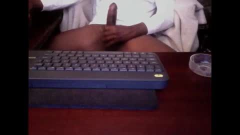 Snapshot of digitalpimpn chatting on 12-21-25, 12:34 The Digital Pimp.... online show from 12-21-25, 12:34