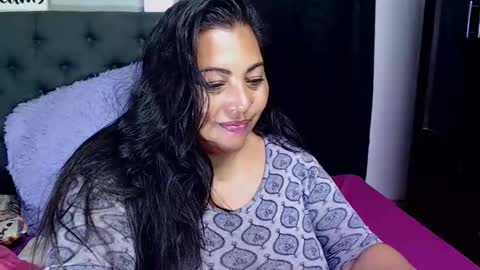 Snapshot of dihayara chatting on 02-28-25, 03:26 Mariana online show from 02-28-25, 03:26