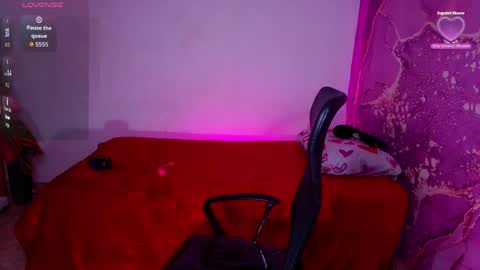 diiosa_latina online show from 06-04-26, 08:15