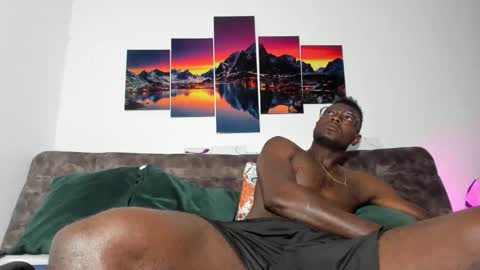 Snapshot of dilaan_carter chatting on 09-12-25, 12:16 joshua online show from 09-12-25, 12:16