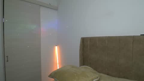 Dilan Coy online show from 06-20-26, 10:34