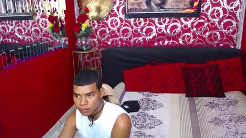Snapshot of dilanpein chatting on 09-21-25, 12:56 dilanpein online show from 09-21-25, 12:56