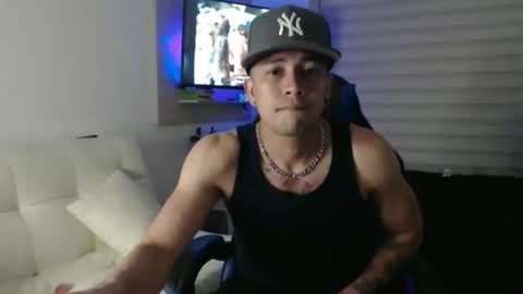 Snapshot of dilanxxx8888 chatting on 01-09-26, 04:37 dilanxxx8888 online show from 01-09-26, 04:37