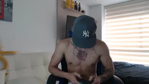 Snapshot of dilanxxx8888 chatting on 01-17-26, 05:49 dilanxxx8888 online show from 01-17-26, 05:49