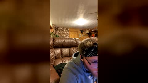 Snapshot of dilf_96 chatting on 02-03-26, 06:22 Daddy online show from 02-03-26, 06:22