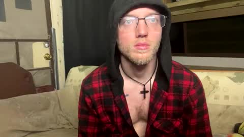 Snapshot of dilf_96 chatting on 05-06-26, 07:35 Daddy online show from 05-06-26, 07:35